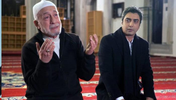 Kurtlar Vadisi'nin '&Ouml;mer Baba'sı konuştu: "Ş&uuml;pheleniyordum, nereden biliyorlar bu bilgileri diye..."
