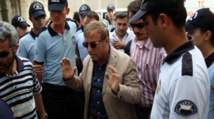 Bursaspor başkanına &lsquo;mafyavari yapılanla&rsquo; su&ccedil;laması