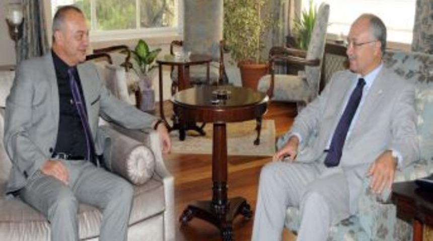 Manisa Valisi Daş&ouml;z: Belediyenin kararları şehrin geleceğini etkiler