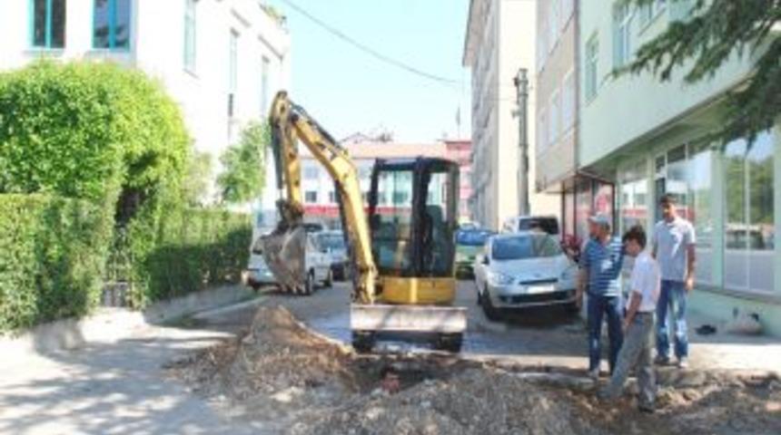 Başkan &Ouml;zmeral, ka&ccedil;ak su kullananları uyardı