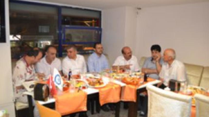 CHP'li vekil esnaf iftarında