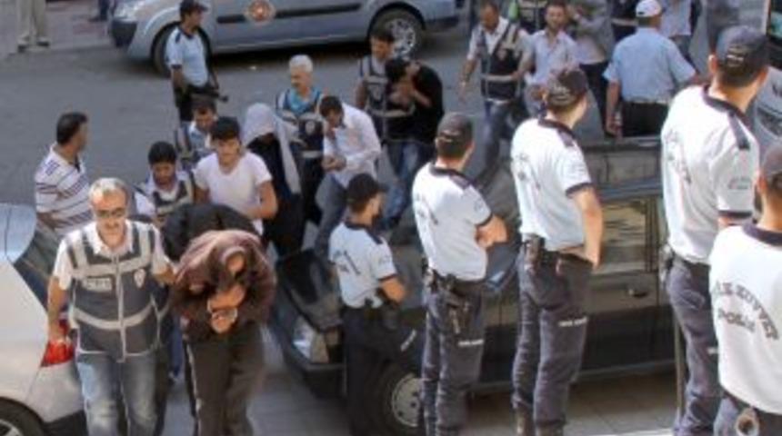 Uyuşturucu operasyonunda tutuklu sayısı 11&rsquo;e y&uuml;kseldi