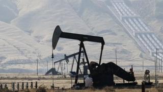 Brent petrolün varili 101,78 dolardan işlem görüyor