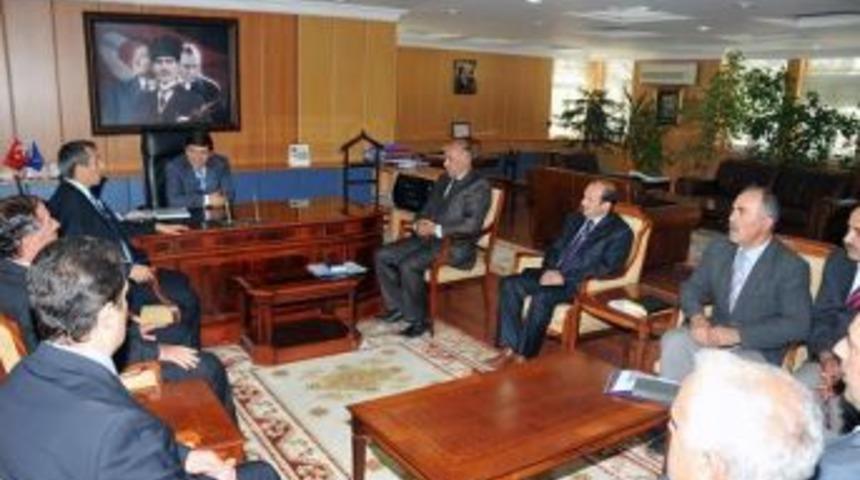 İl &Ouml;zel İdaresi Vali Mayda'yı ziyaret etti