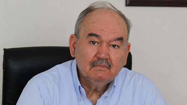 Eski İzmir Büyükşehir Belediye Başkanı Özfatura'dan acı haber