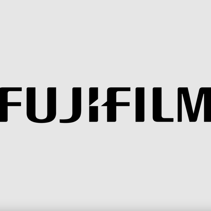 Fotoğraf filmi d&ouml;nemi kapanınca batma tehlikesi ge&ccedil;iren FujiFilm &ccedil;ok farklı bir sekt&ouml;re girerek ayakta kaldı. Şirket bug&uuml;n asıl gelirini hangi alandan sağlıyor?