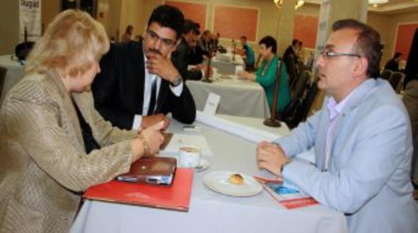 İneg&ouml;ll&uuml; mobilyacılar ticari anlaşmalar i&ccedil;in Rusya&rsquo;ya &ccedil;ıkarma yaptı