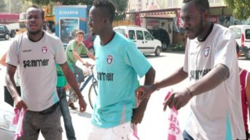 Kadirlispor Fildişi Sahili&rsquo;nden 3 futbolcu transfer etti