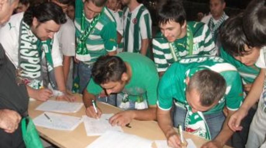 Bursasporlu taraftarlar Uludağ&rsquo;un Bursa&rsquo;dan y&ouml;netilmesini istedi