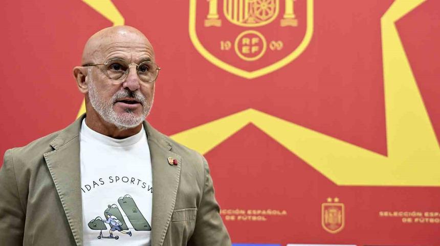 İspanya, Teknik Direkt&ouml;r Luis de la Fuente&rsquo;nin s&ouml;zleşmesi 2032&rsquo;ye kadar uzattı