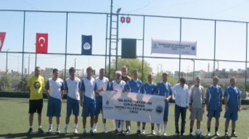 Ş&ouml;hretler karması Zabıta'ya 'ceza' kesti