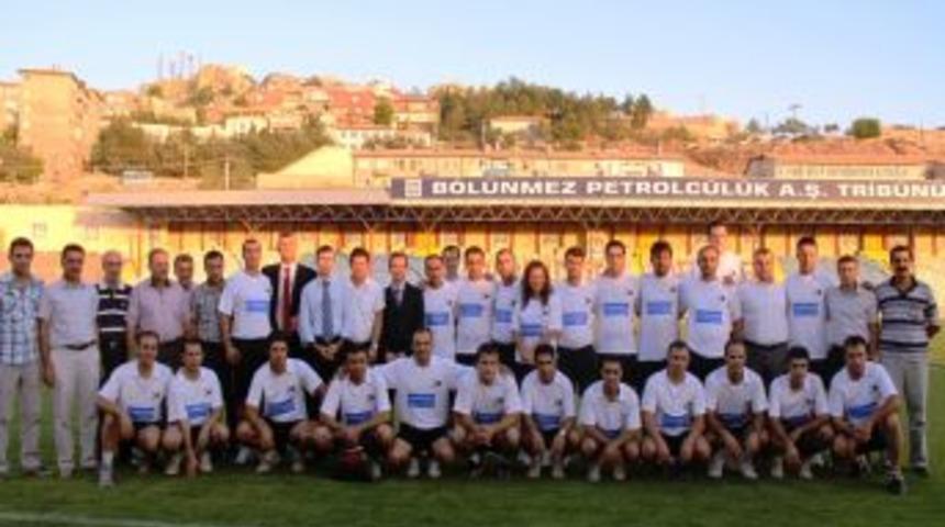 Hakemler kesecekleri kurbanın bedelini Somali'ye g&ouml;nderdi