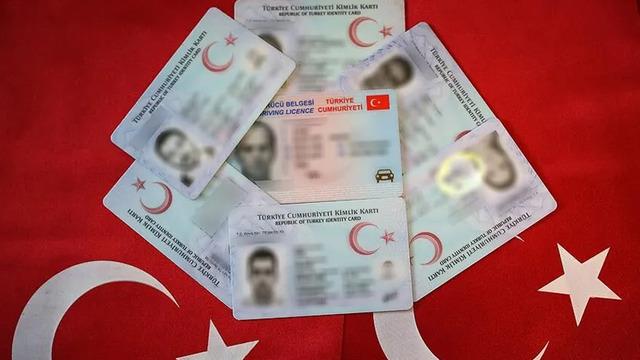 İçişleri Bakanlığı'ndan 'vatandaşlık' açıklaması! 5391 kişininki iptal edildi