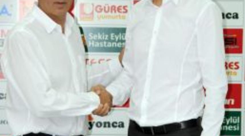 Manisaspor, Teknik Direkt&ouml;r &Ouml;zdeş'le anlaştı