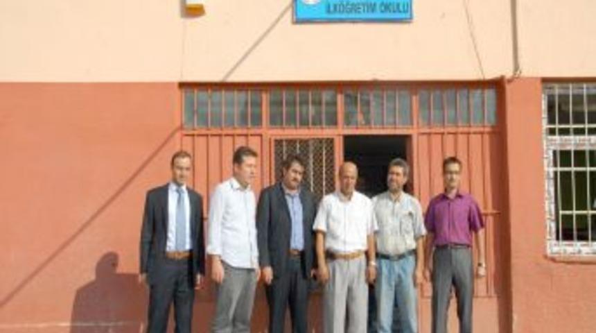 Doğubayazıt'ta okulların eksikleri iş adamlarının desteği ile gideriliyor