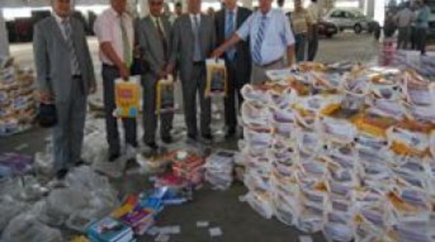 Kula'da ders kitaplarının dağıtımına başlanıyor