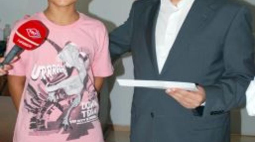 Kur'&acirc;n kursu &ouml;ğrencilerin Somali&rsquo;ye para yardımı g&ouml;nderdi