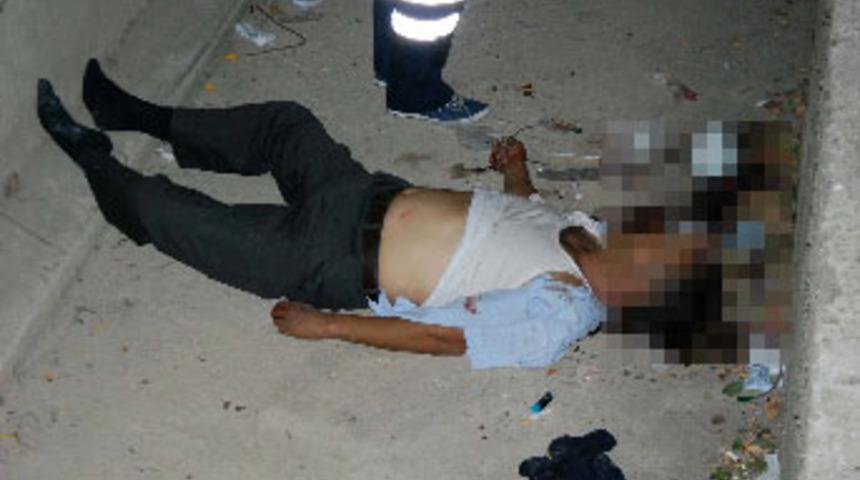 Evine balkondan girerken d&uuml;ş&uuml;p &ouml;ld&uuml;