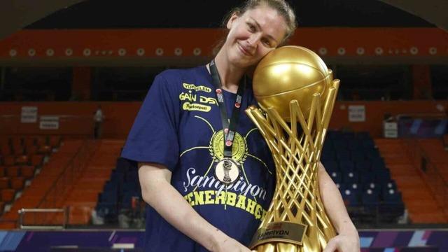 Fenerbahçe Kadın Basketbol Takımı, Emma Meesseman ile 1 yıllık yeni sözleşme imzaladı