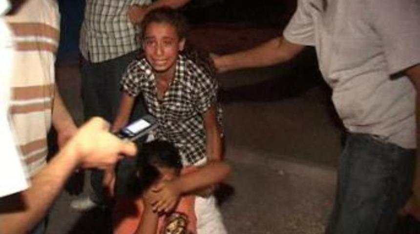 Korsan eylem nedeniyle ambulans giremeyince hasta polis otosuyla taşındı