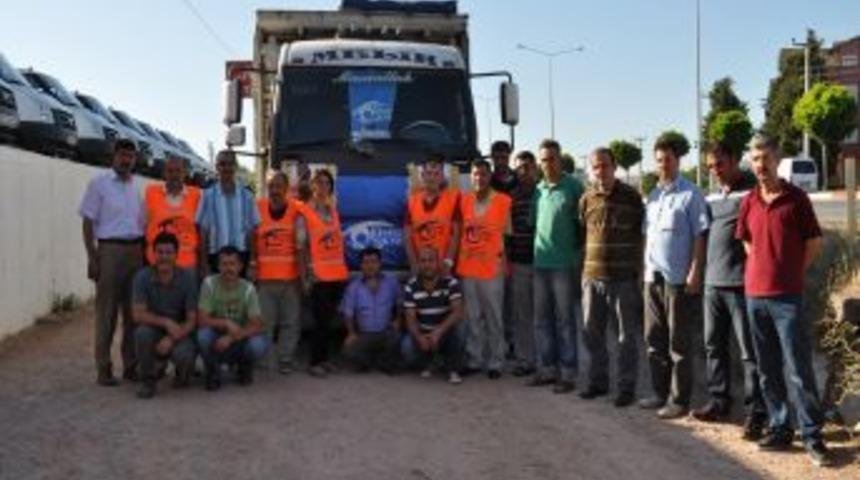 Kimse Yok Mu, Somalili &ccedil;ocuklara pirin&ccedil; unu ve bisk&uuml;vi g&ouml;nderdi