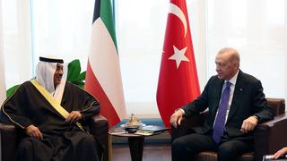 Cumhurbaşkanı Erdoğan, Kuveyt Veliaht Prensi Sabah ile görüştü