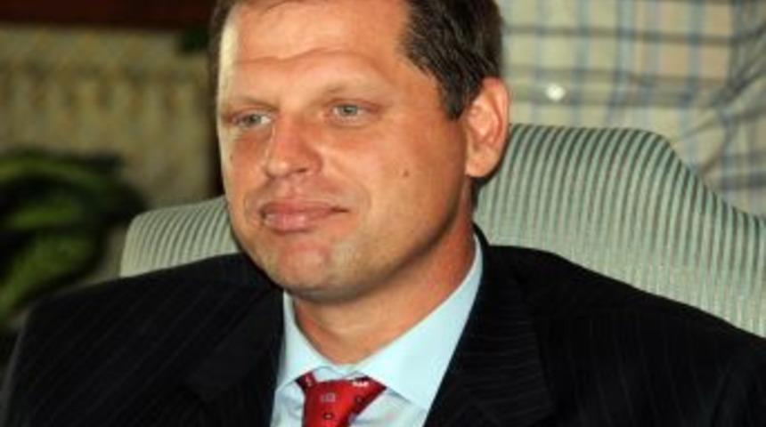 İhra&ccedil;lık kuru &uuml;z&uuml;m&uuml;n tonunun 2 bin 300 dolara &ccedil;ıkması bekleniyor