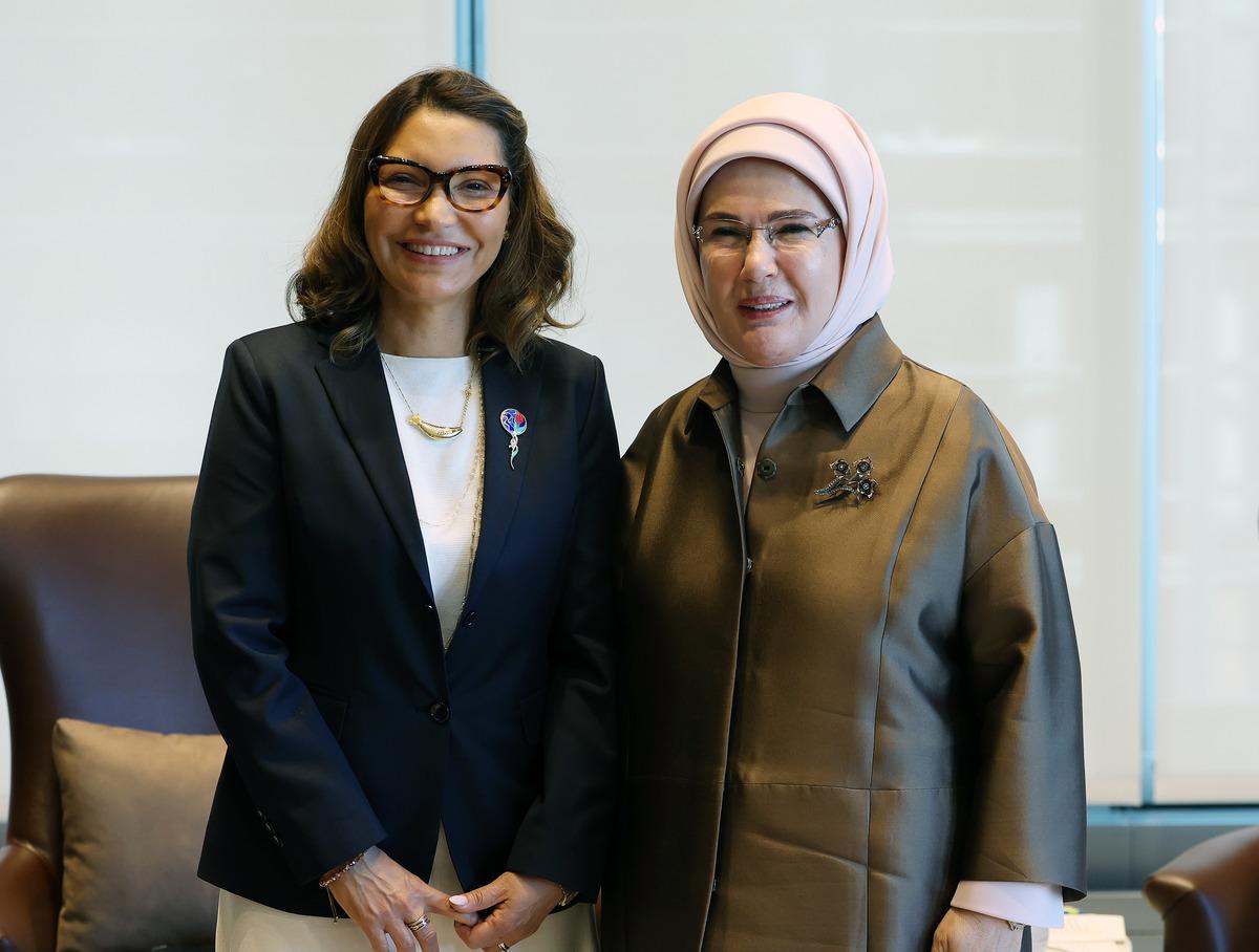 Emine Erdoğan, Brezilya Devlet Başkanı nın eşi Silva ile görüştü 1