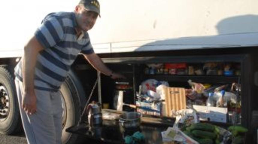 TIR kuyruğunda iftar