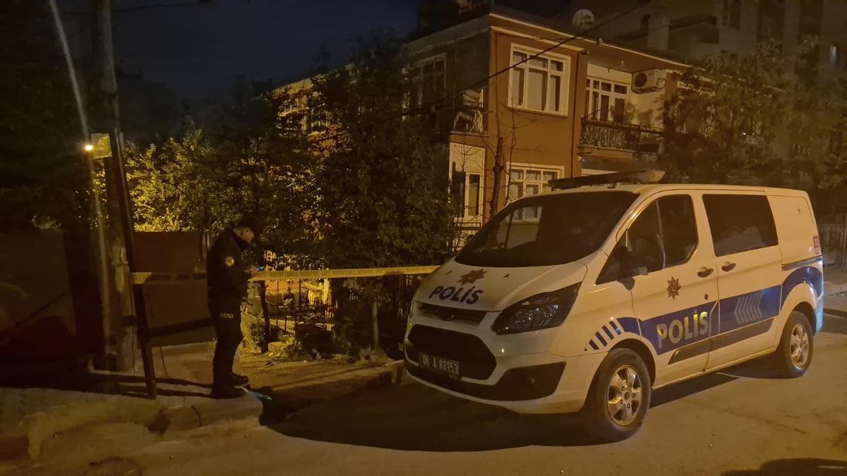 Ankara da bir dairede 3 kişi &ouml;l&uuml; olarak bulundu 2