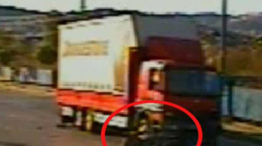 Kamyonun altında can pazarı