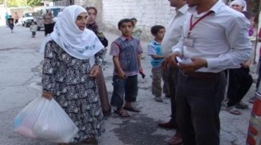 M&Uuml;SİAD Batman Şubesi&rsquo;nden gıda yardımı