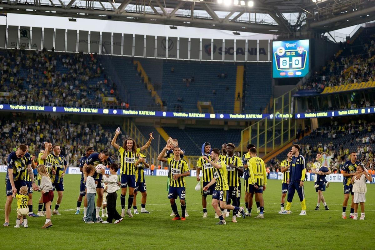 Trabzonspor kazandı, Amedspor liderliğe yükseldi! Süper Lig de ipi göğüsleyecek takımı açıkladılar: %53 ile şampiyon... 5