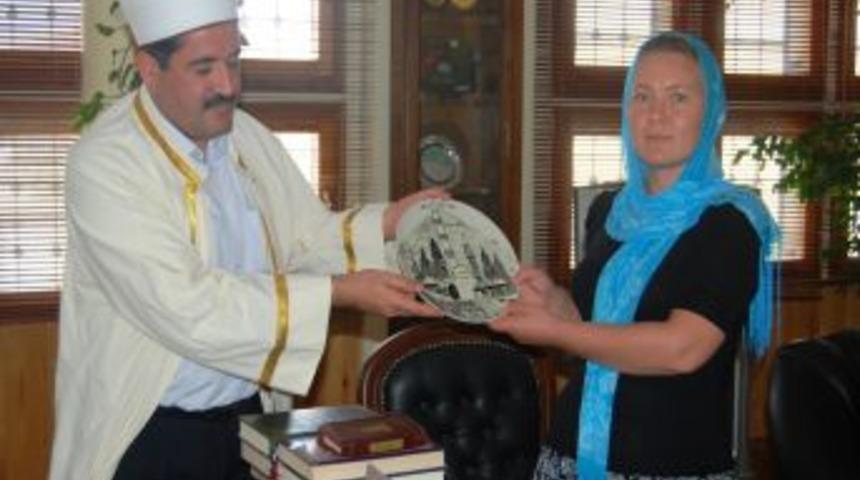 Alman asıllı Ulga Tarsus'ta M&uuml;sl&uuml;man oldu