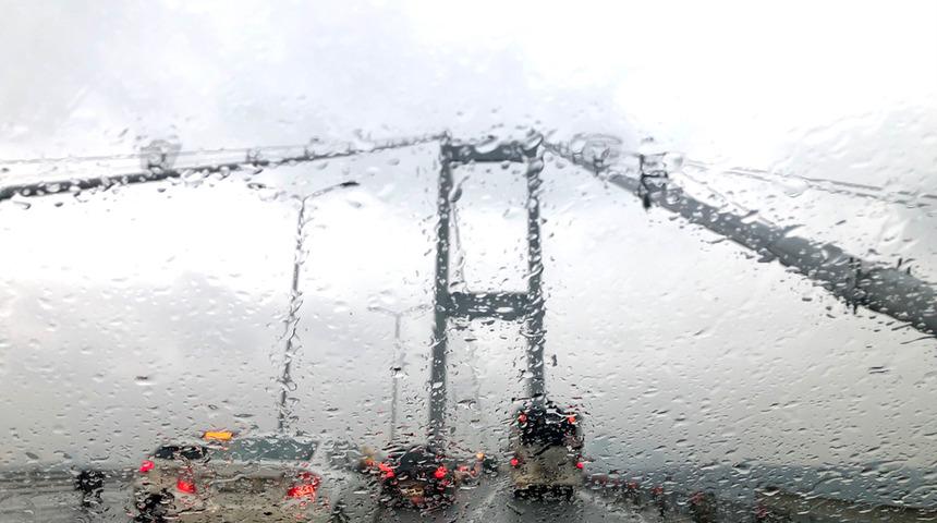 Meteoroloji ve AKOM peş peşe uyardı! Sıcaklıklar birden d&uuml;ş&uuml;yor