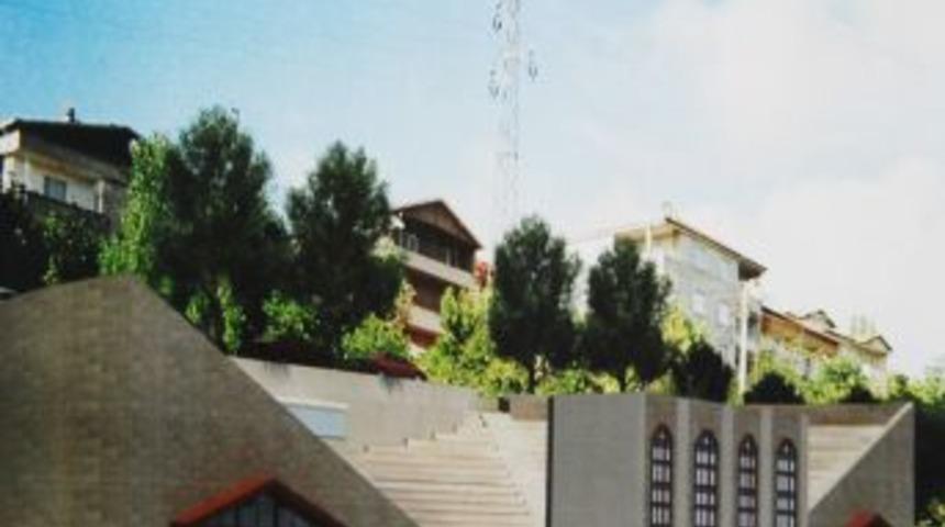 Amfi tiyatronun yapımına başlandı