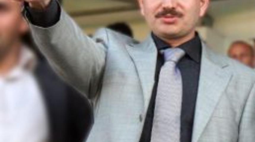 Belediye Başkanı D&uuml;ndar, Yeni Şehir Stadyumu&rsquo;nun inşaat &ccedil;alışmalarını inceledi