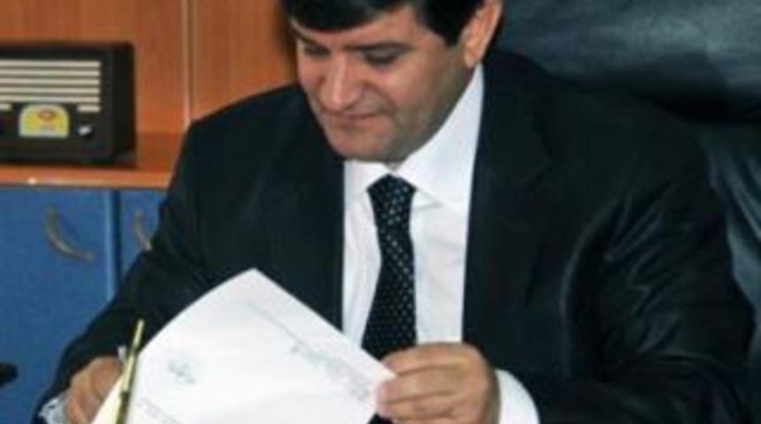 G&ouml;zler Vali Mayda'da