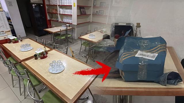 İnternetten tabak sipariş etti, gelenlere şaştı kaldı: Leş gibi kokuyor