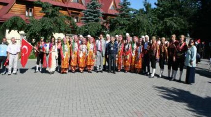 FOMGET Polonya&rsquo;da Anadolu r&uuml;zgarı estirdi