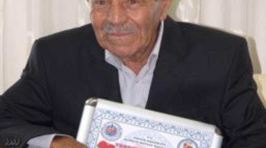 'Yaşadığımı yaşadım' diyerek b&ouml;brek hakkını gen&ccedil;lere verdi