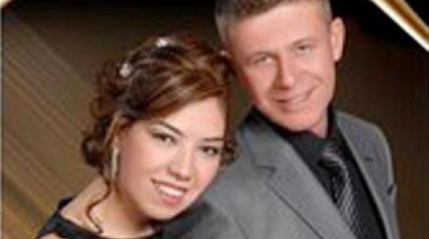 Mutluluk resimlerde kaldı