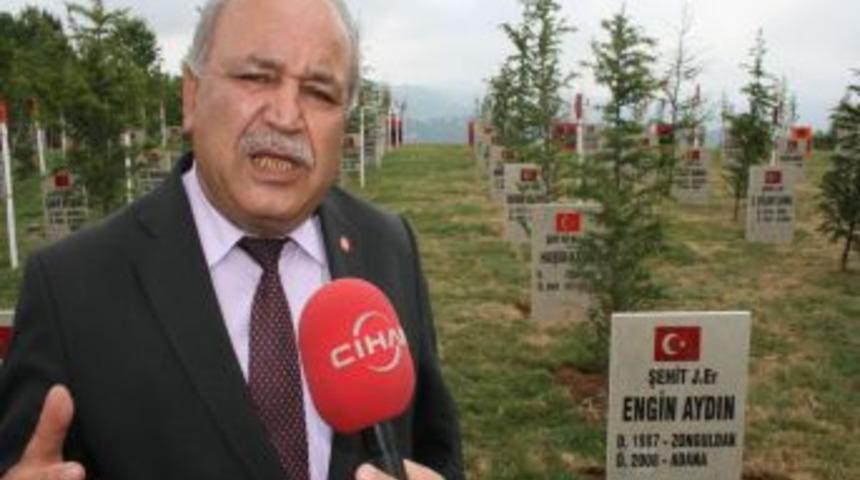 Şehit Aileleri Derneği Başkanı Yorulmaz: Başbakan'ımızın s&ouml;z&uuml;ne g&uuml;veniyoruz