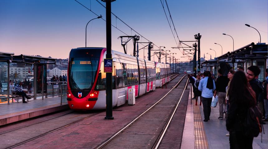 Metro ve tramvay &uuml;cretlerinde yeni d&ouml;nem: Herkes aynı &uuml;creti &ouml;demeyecek