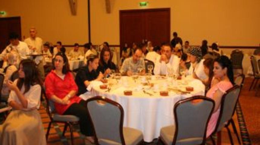 Okuma salonları Adanalılara tanıtıldı