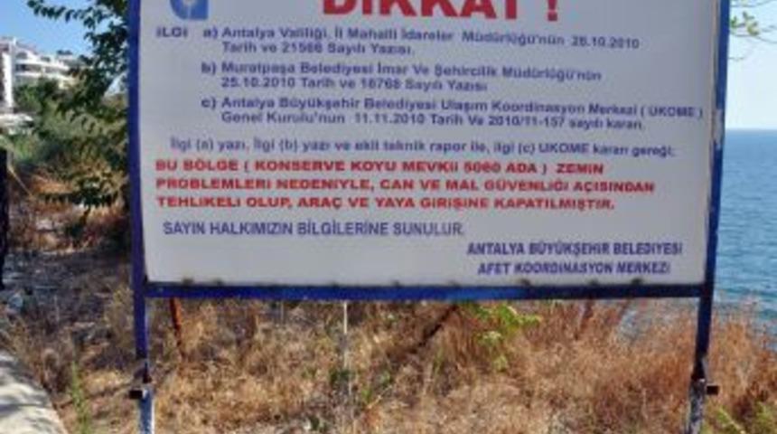 Falezlerde bulunan 10 bina yıkılma tehlikesi ile karşı karşıya