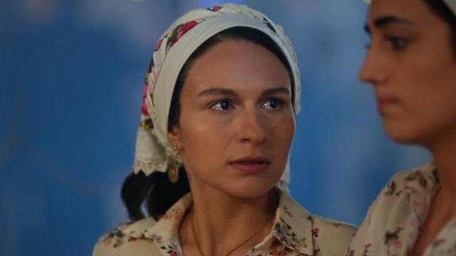Bir Zamanlar Çukurova'nın Saniye'siydi! Selin Yeninci ödül töreninde ortaya çıktı