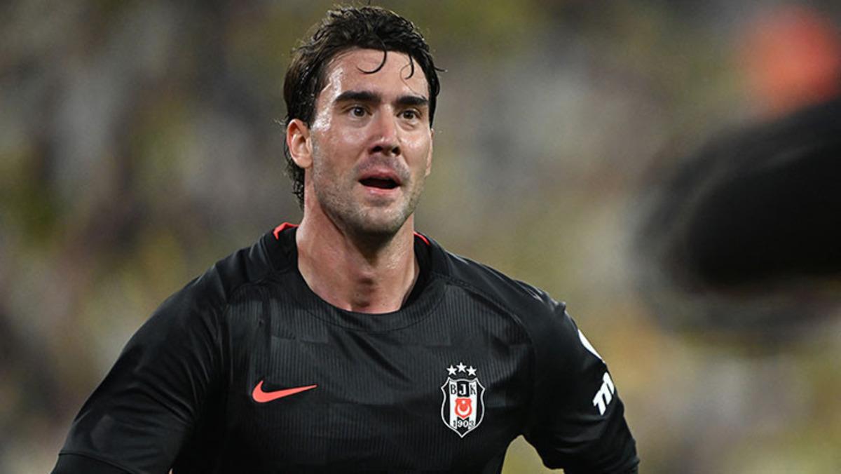 Beşiktaş a Vlahovic ten korkutan haber! O maçlarda yok... 1