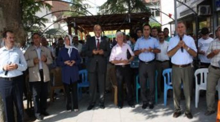 Bolvadinlilar, Somali i&ccedil;in yağmur duasına &ccedil;ıktı