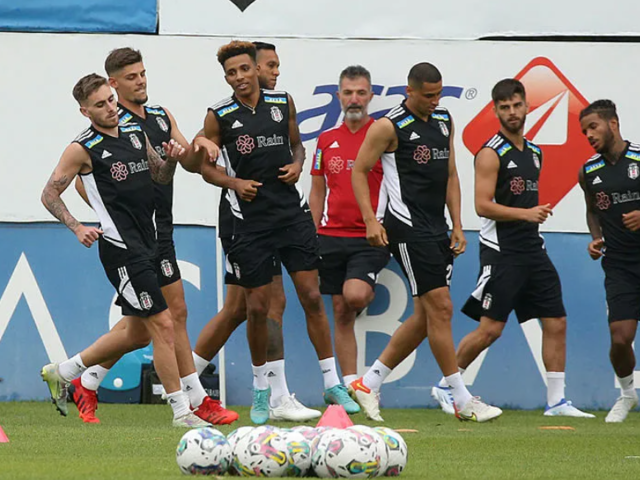 G.Saray ve Beşiktaş'ta oynamıştı! Yıldız isim geri d&ouml;n&uuml;yor